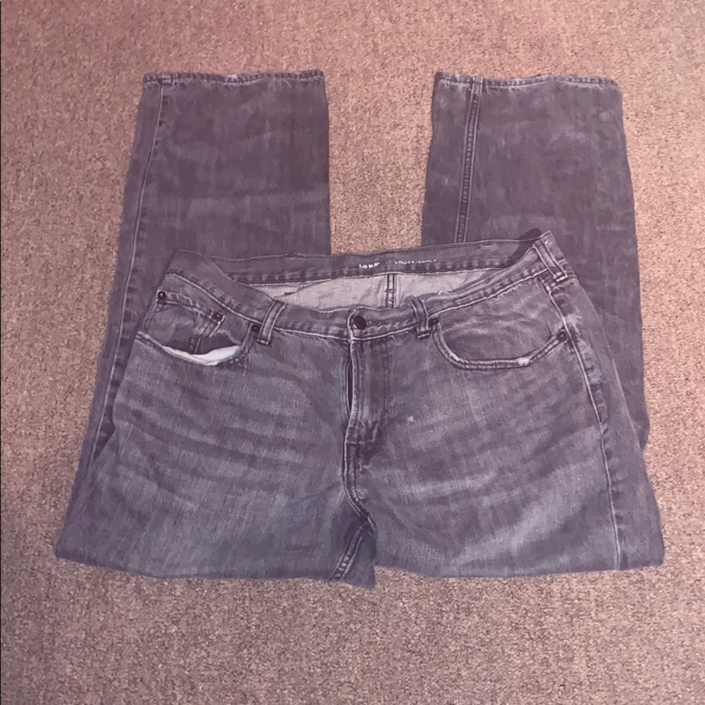 Old Navy loose/ample fit